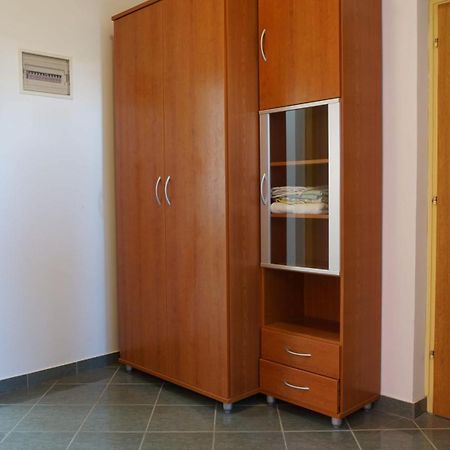 Apartments Sandra Sukošan Eksteriør bilde