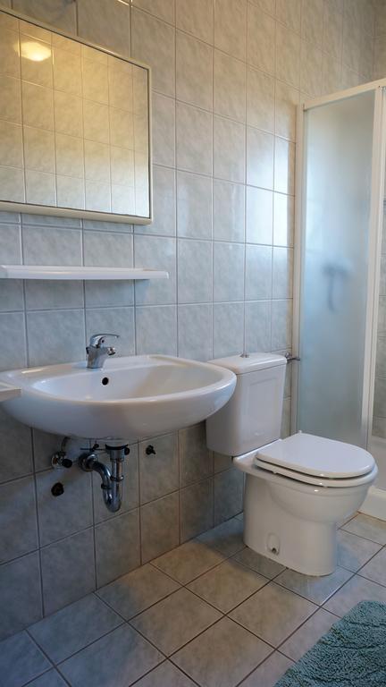 Apartments Sandra Sukošan Rom bilde