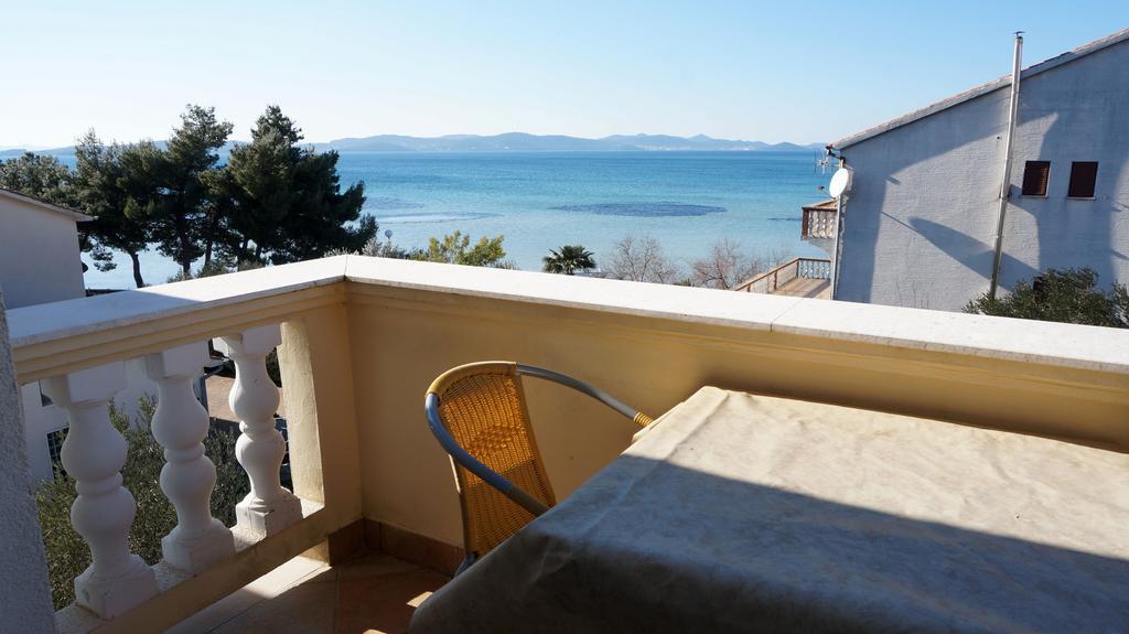 Apartments Sandra Sukošan Rom bilde